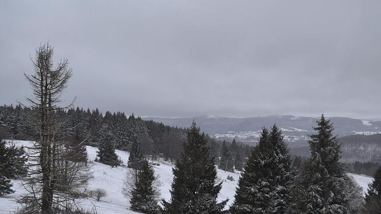 Blick nach Wildflecken. Foto: Johannes Schlereth