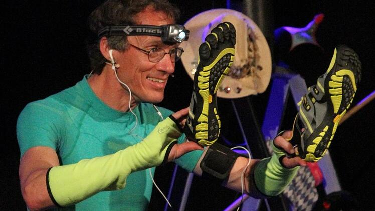 Dieter Baumann nahm auch die neuen Laufgewohnheiten und die sportliche Ausrüstung aufs Korn.