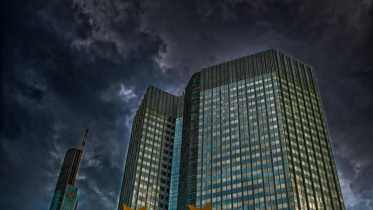 Die EZB in Frankfurt Georg Schediwy