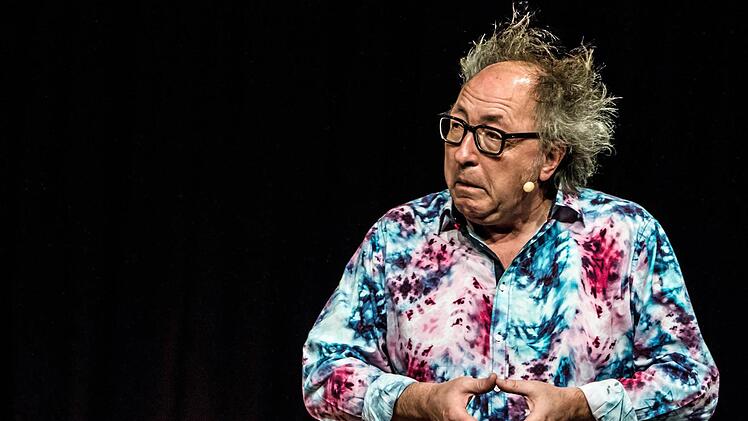 Impressionen von Urban Priols Gastspiel im ausverkauften Coburger Kongresshaus.Foto: Jochen Berger