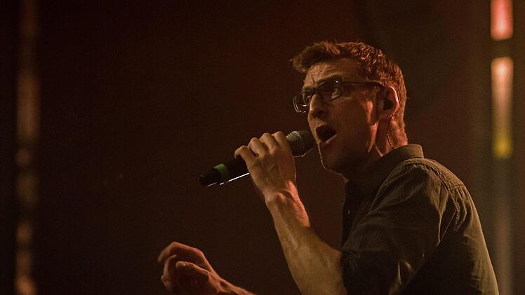 Beste Party-Stimmung herrschte im Kongresshaus bei der Show "I am from Austria".Foto Jochen Berger