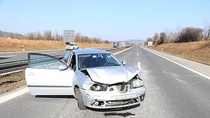 BMW kracht in Seat - Unfall auf der A73 bei Bad Staffelstein