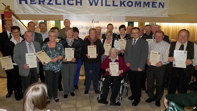 Die geehrten passiven Sänger.