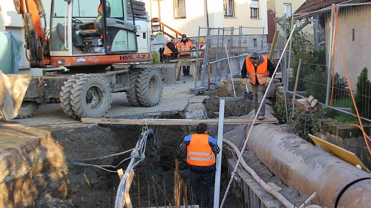 Während der Bauarbeiten am Zeyernbach Foto: Friedwald Schedel