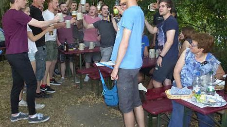 Beim Musik-Event der Partnerst&auml;dte &uuml;bten deutsche und russische Jugendliche schon einmal den Schlachtruf "Mayo for Sam!". Foto: privat