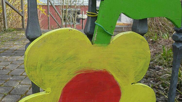 Blumiger Empfang an der Kindertagesstätte in Schwürbitz
