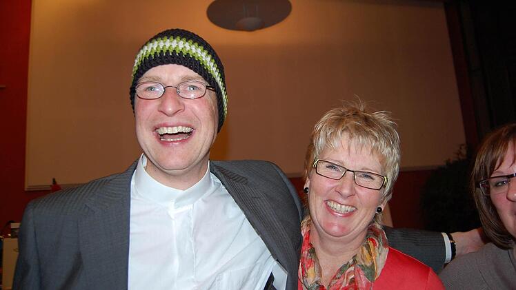 Silke Lesch hatte Markus Merz eine "Boshi"-Mütze gehäkelt.