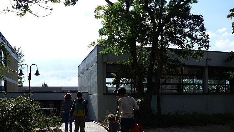 Jeden Nachmittag um 16 Uhr kommen die Besucher ins Hallenbad. Foto: Hallenbadverein Zeil