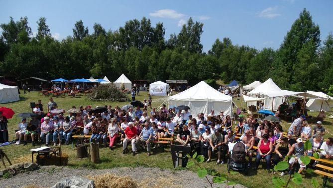 Blick über das Festgelände