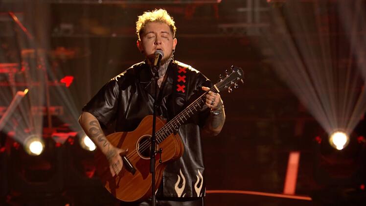 Louk (Team Nico) besteht mit "You've Got The Love" gleich drei Kampfansagen.