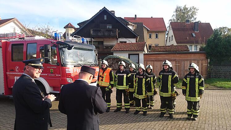 Frfolgreich absolvierten 15 Floriansj&uuml;nger aus Zeitlofs, Wei&szlig;enbach und Rupboden das Leistungsabzeichen "die Gruppe im Hilfeleistungseinsatz". Foto:  Matthias Hauke