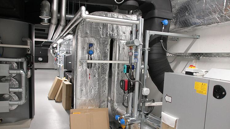 Die Technik der Turnhalle. Foto: Ralf Ruppert