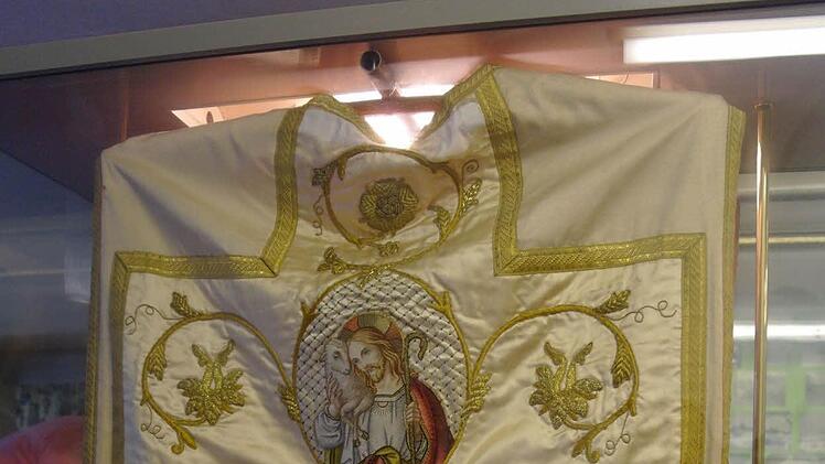 Messgewand aus der Werberger Kirche. Foto: Stephanie Elm