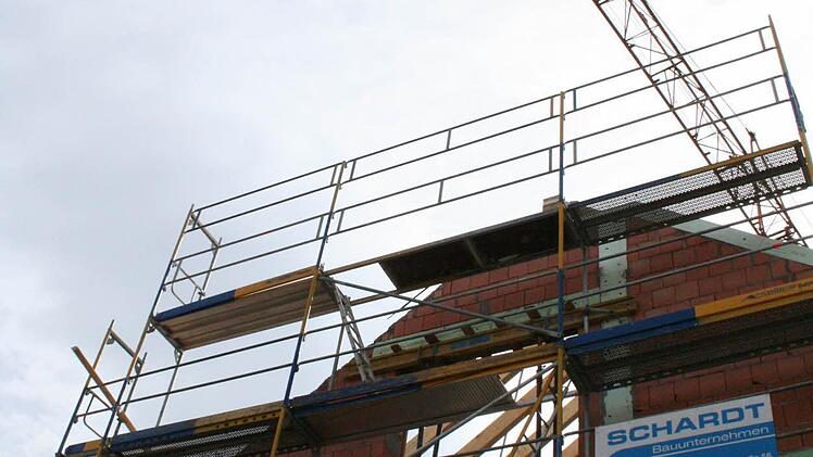 Der Kranz in der Nachmittagssonne.