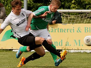 Sven Wieczorek (rechts) erzielte den Siegtreffer für den FC Sand.