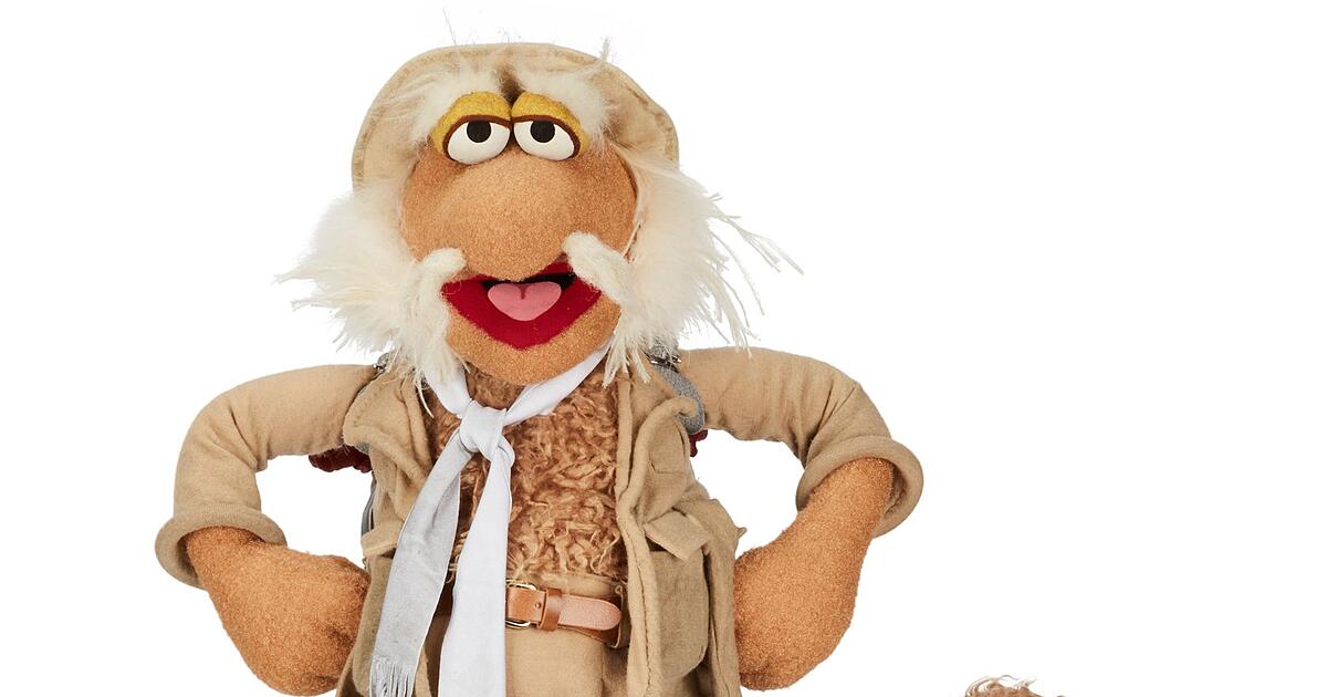 Schuhe-von-Miss-Piggy-versteigert-Andenken-an-Jim-Henson