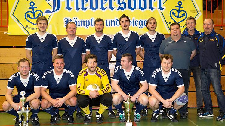 Sieger beim Stammtischturnier in Kronach wurde das Team von 08/15 Friedersdorf. Foto: Weiß