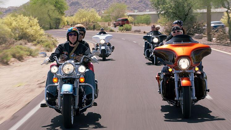 Seine Liebe zur Harley Davidson bezahlte Wolfgang Fierek 2003 mit einem schweren Motorradunfall - erst nach vielen Jahren k&auml;mpfte er sich ins Berufsleben zur&uuml;ck.