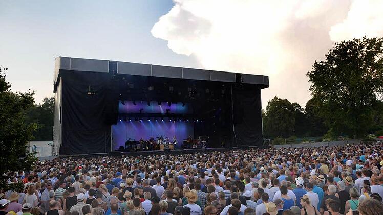 Festival-Atmospräre im Luitpoldpark. Foto: Peter Rauch