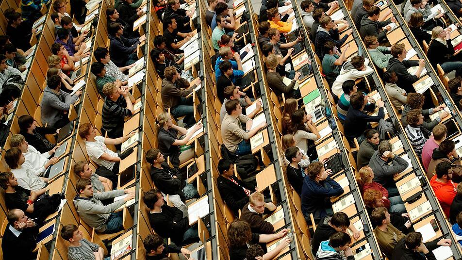 Foto: Peter Kneffel/dpa Foto: Peter Kneffel/dpa