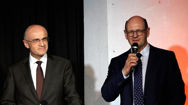 Landrat Wilhelm Schneider (links) und Zeils Bürgermeister Thomas Stadelmann bei ihrem "Polit-Talk".
