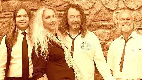 Stevie McGee und Reet Petite