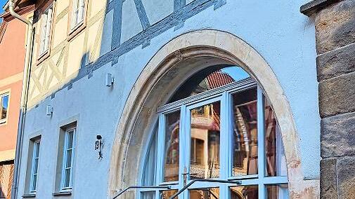 Nach 100 Jahren aus dem Dornr&ouml;schenschlaf wachgek&uuml;sst: Haus Sebald in Se&szlig;lach.