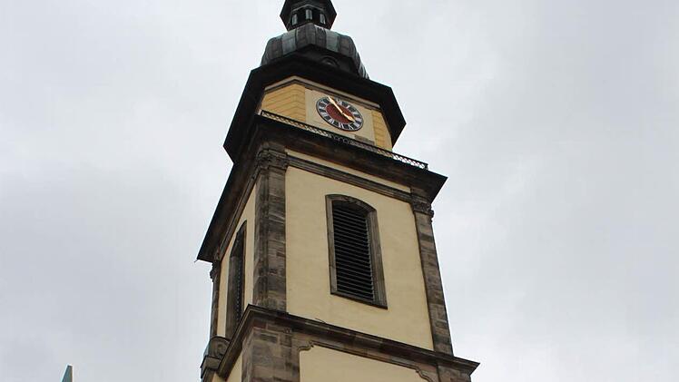 Die Kulmbacher Kirchen haben mit abnehmenden Mitgliederzahlen zu kämpfen. Betroffen ist auch das katholische Dekanat, in das auch die Pfarrkirche St. Michael in Stadtsteinach gehört. Fotos: S.Martin