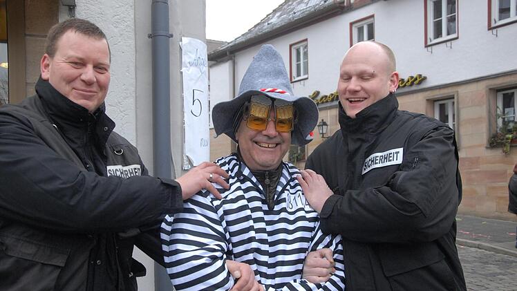 2015: Die Security ist echt, der Sträfling ist es nicht.