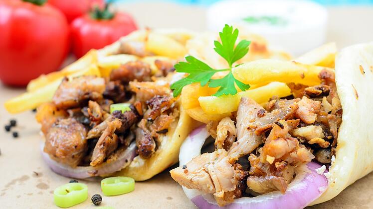 Kebab-Rückruf bei Rewe-Group: Erhebliche Gesundheitsgefahr droht- Fleisch nicht durchgegart