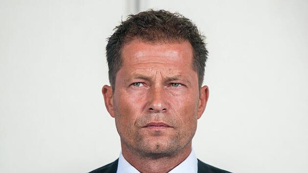 Im Netz hat Schauspieler Til Schweiger kr&auml;ftig gegen den j&uuml;ngsten HR-"Tatort" mit Ulrich Tukur ausgeteilt. Foto: Jens B&uuml;ttner/ZB/dpa