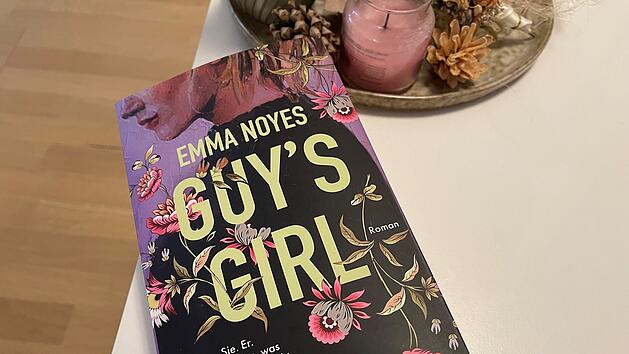 Buch-Empfehlung zu "Guy's Girl" von Emma V. R. Noyes: "Roman ist eines meiner Jahreshighlights 2023"