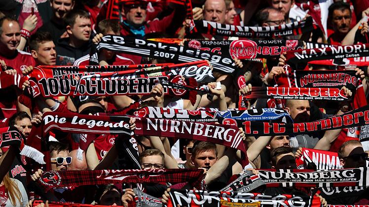Die Geschichte des FCN beginnt im Jahr 1900. Seitdem konnte der Fußballclub 24.000 Mitglieder etablieren. Symbolfoto: Daniel Karmann/dpa