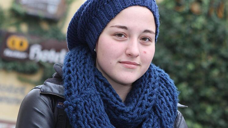 Katharina hat schon alle Geschenke besorgt. Sie freut sich vor allem auf die bevorstehenden Weihnachtsferien.