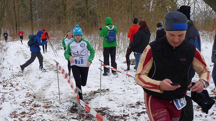 Ob auch im Zielbereich am Gipfelkreuz Schnee liegt?: Mit 100 bis 150 Läufer aus allen Altersklassen hoffen die Veranstalter beim landschaftlich reizvollen Kordigastberglauf am Samstag. Foto: Stefan Lutter