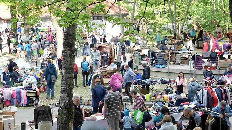 Standgebühren für den Trödelmarkt am Weihersbach soll die Angeklagte veruntreut haben. Foto: Archiv/Richard Sänger
