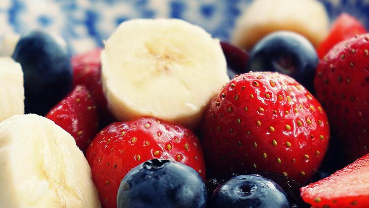 Fruchtzucker in Obst: Wertvolle Nährstoffquelle bei angemessener Verzehrmenge.