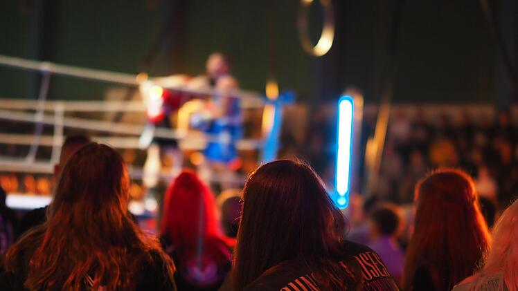 Die vierte Bad Kissinger Boxnacht wird wieder viele Zuschauerinnen und Zuschauer in die Bayernhalle locken.  Foto: J&uuml;rgen Schmitt