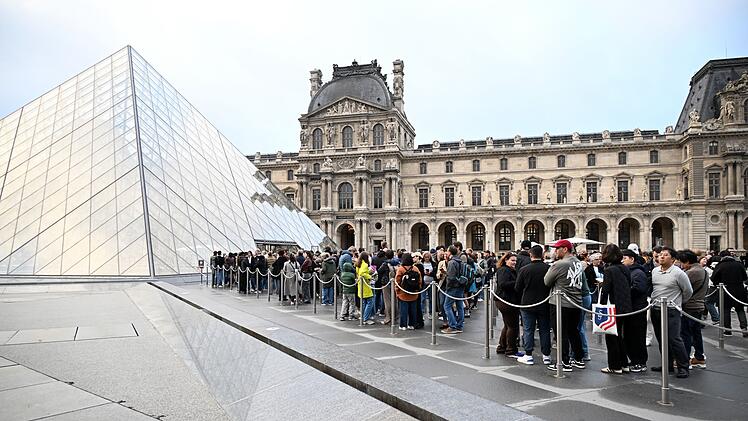 Nach Juwelendiebstahl im Louvre
