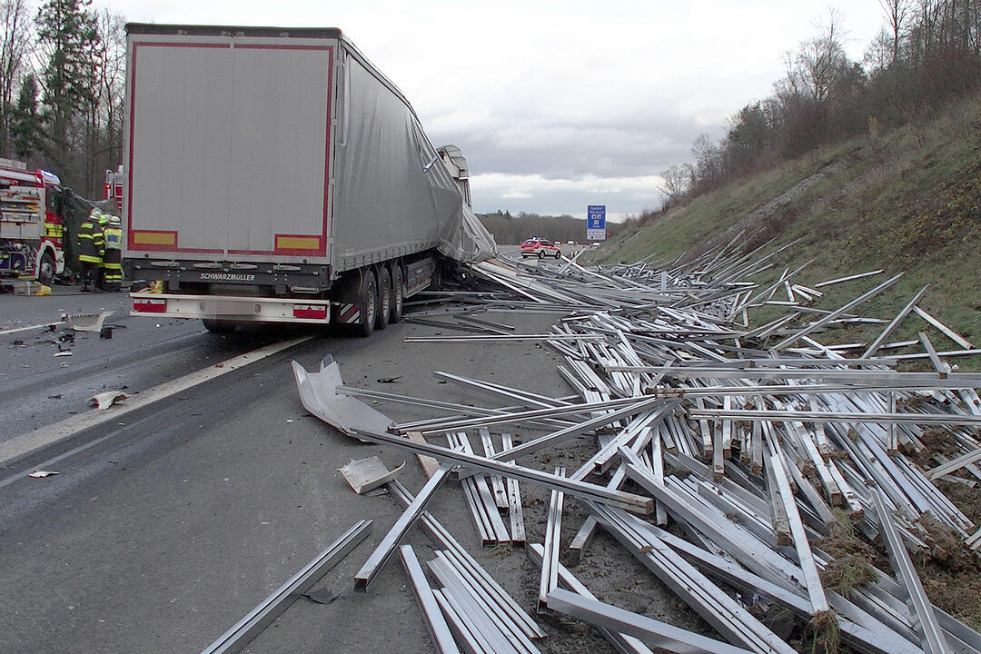 Tödlicher Lkw-Unfall auf der A3