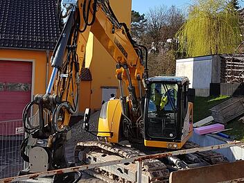 Die Umbauarbeiten am Feuerwehrhaus in Bad Bocklet haben begonnen. Foto: Christian Horn