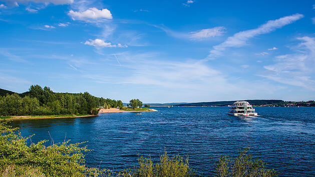 Schiff auf dem Großen Brombachsee