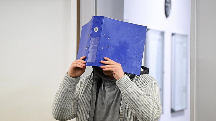 Prozess gegen "Life Coach" gestartet