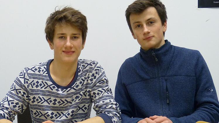 Die Br&uuml;der Ruben und Noah Kettner haben die Demo angemeldet und mitorganisiert. Foto: Julian Megerle