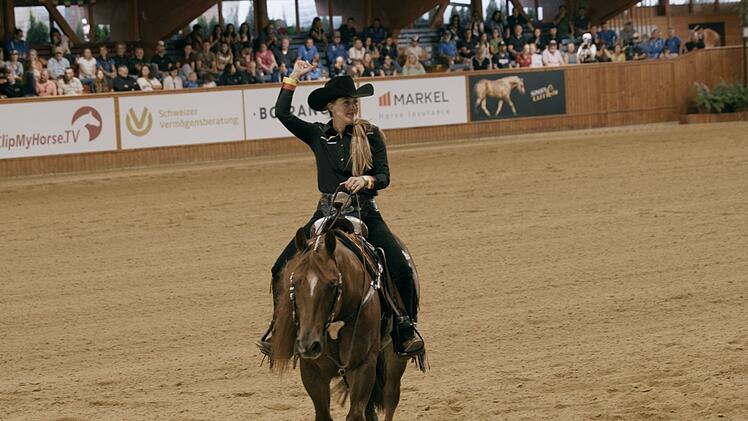 Gina Schumacher gewann im Reining, einer speziellen Western-Disziplin, schon viele Turniere.