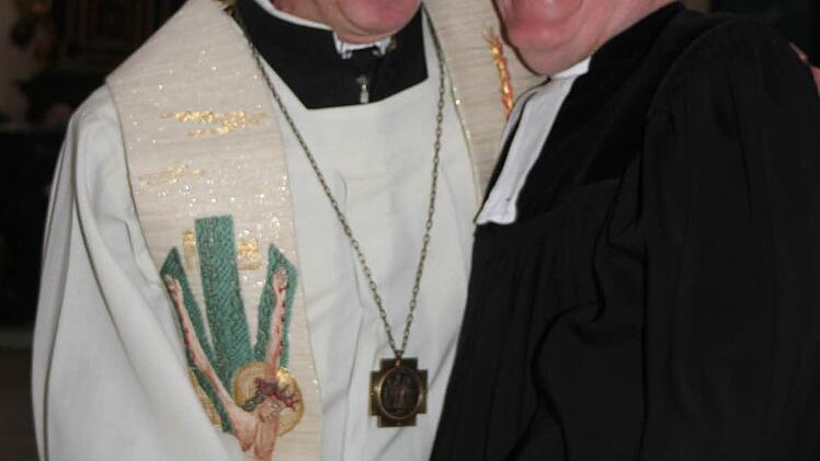 Jürgen Zinck mit seinem katholischen Amtsbruder Hans Roppelt