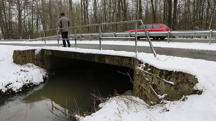 Diese Brücke soll erneuert werden.