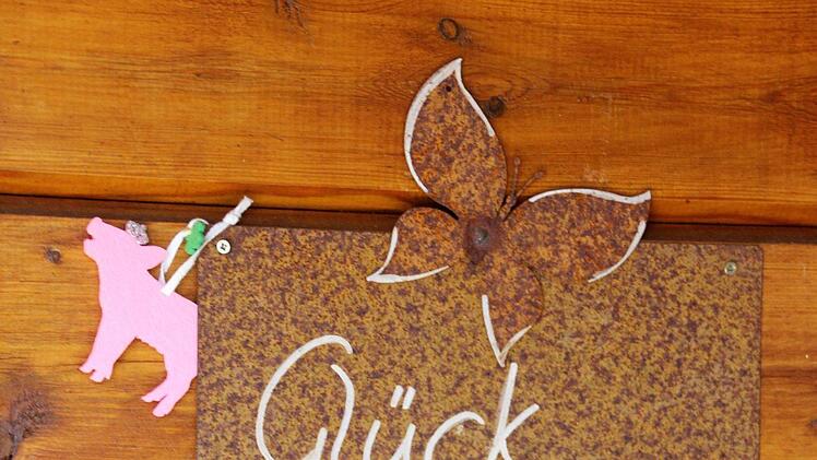 Dieser Spruch findet sich in Betz' Glücksgarten. Fuchs