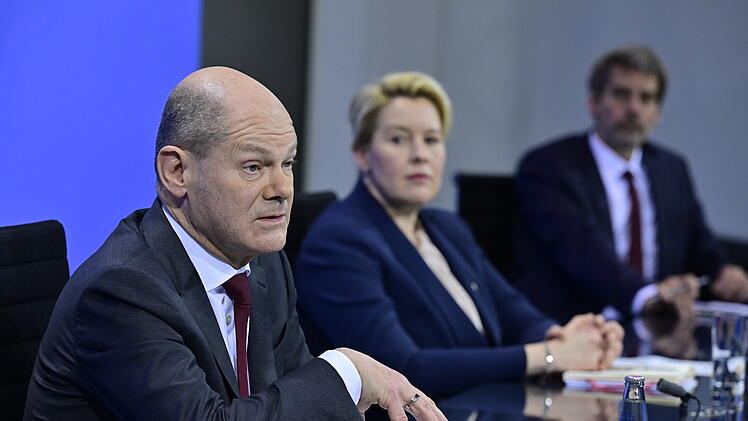 Beratungen von Bund und Ländern zu Coronamaßnahmen