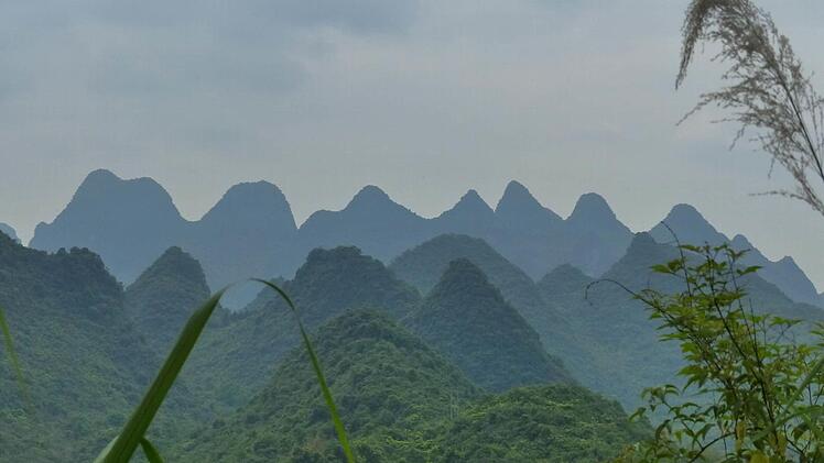 Märchenhaft. Die Karstlandschaft im Südwesten Chinas entführt in eine andere Welt.